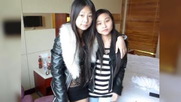 洋老外米糕2017最新流出东莞长平酒店双飞两个90后工厂打工妹