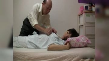 [中文]家庭偷拍 近亲者投稿