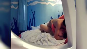 【酒店偷拍】红色情趣大圆床老王和相好约炮啪啪