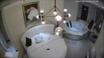 [酒店偷拍] 长发美女被操一次不够~哪你有被操过第二次吗