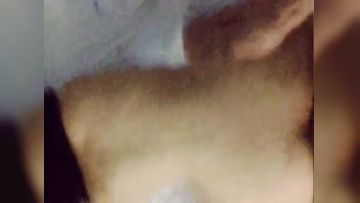 成都高中极品身材美女嘉嘉喝多了迷迷糊糊的被同学性侵后又被搞了一次射时间长