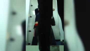 【厕所偷拍】商场厕拍 爱漂亮的妹子