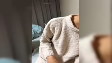 好白菜让猪拱了极品网红脸兼职外围女被猥琐排骨男各种姿势干