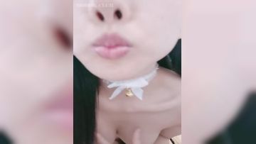 长相清纯靓丽00后大学妹子,M腿张开掰茓诱惑,伸舌头壹副臊样真欠艹