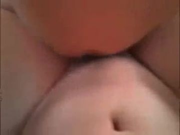 【主播】真是一朵鲜花插在牛粪上貌美女主播和猥琐男最近风声紧冒死飚车直播啪啪