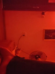 李总探花红灯区操骚熟女，带到小房间开操，揉揉身材口硬正入，操的啪啪直响，无套还要2000块