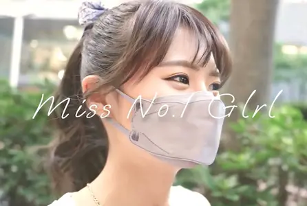 FC2-4564538FC2-4564538 【第一小姐Glrl】与天真无邪的18岁女孩的夏日回忆