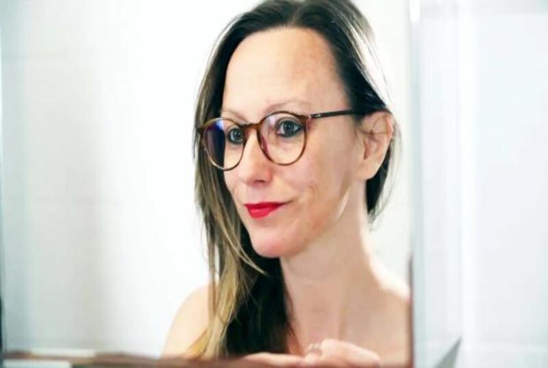 JATV.24.08.22 妇人是一位充满个性的比利时女士，喜...